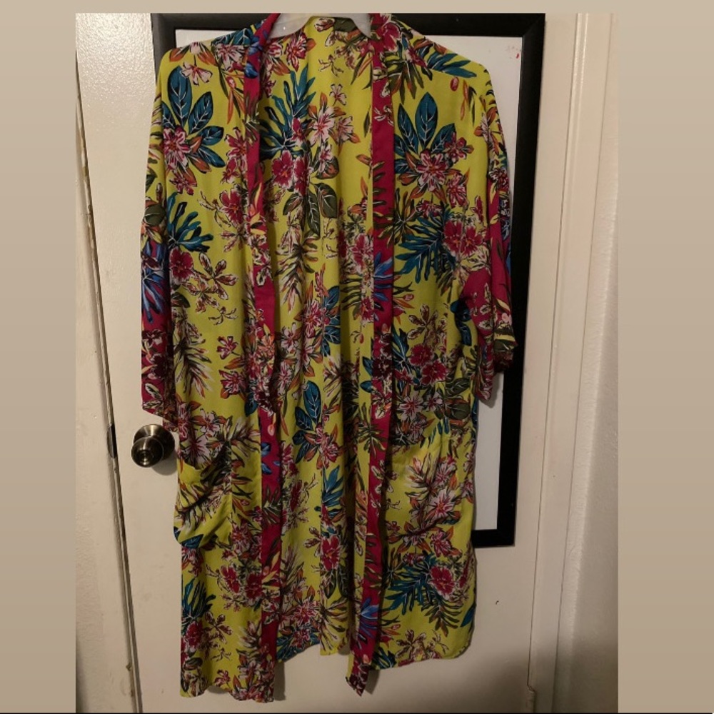 (Used) neon yellow floral shaw